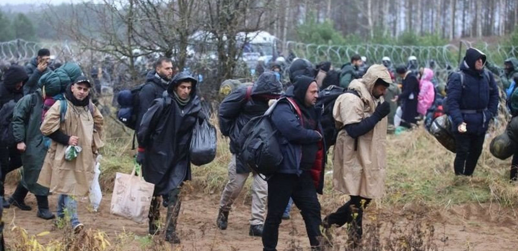 Πολιτικός σεισμός στην Πολωνία:  Η κυβέρνηση κατηγορείται ότι "πουλούσε" βίζες σε μετανάστες