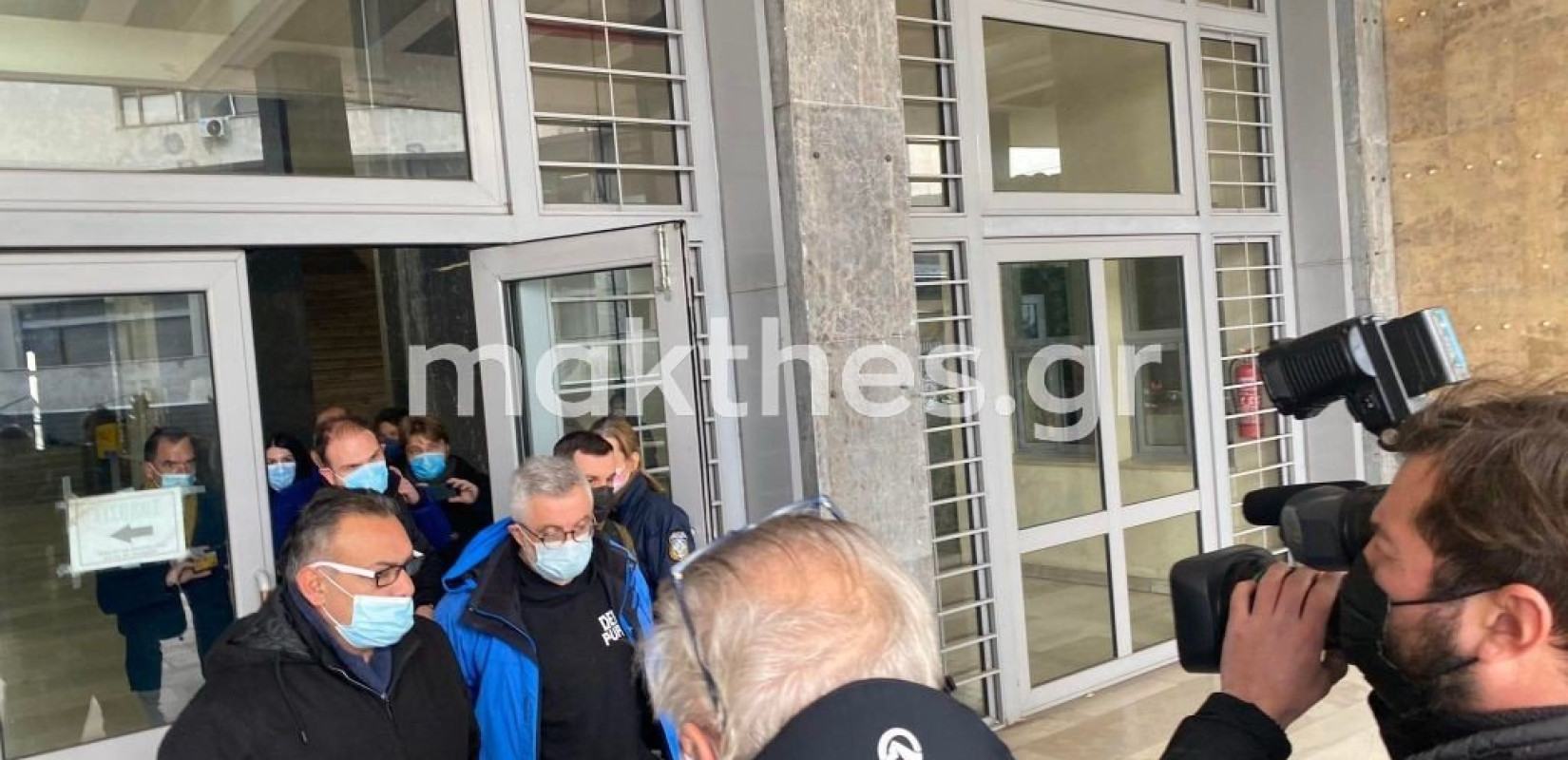 Ελεύθερος με περιοριστικούς όρους και εγγύηση 30.000 ευρώ ο Στάθης Παναγιωτόπουλος  (βίντεο)