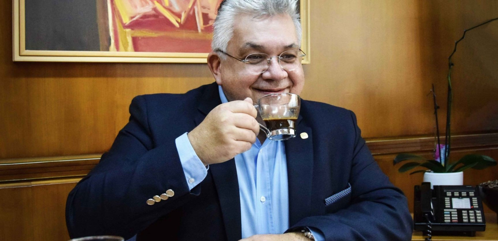 Πρωινός καφές με τον πρύτανη του ΑΠΘ Νίκο Παπαϊωάννου