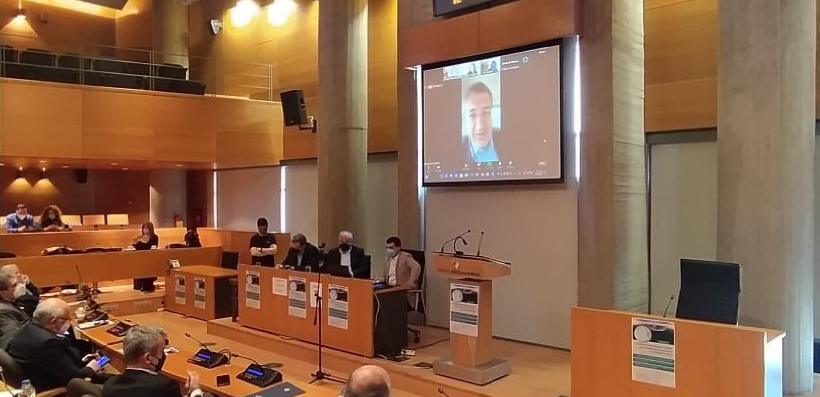Τα "μπράβο" Τζιτζικώστα στον ΣΥΡΙΖΑ