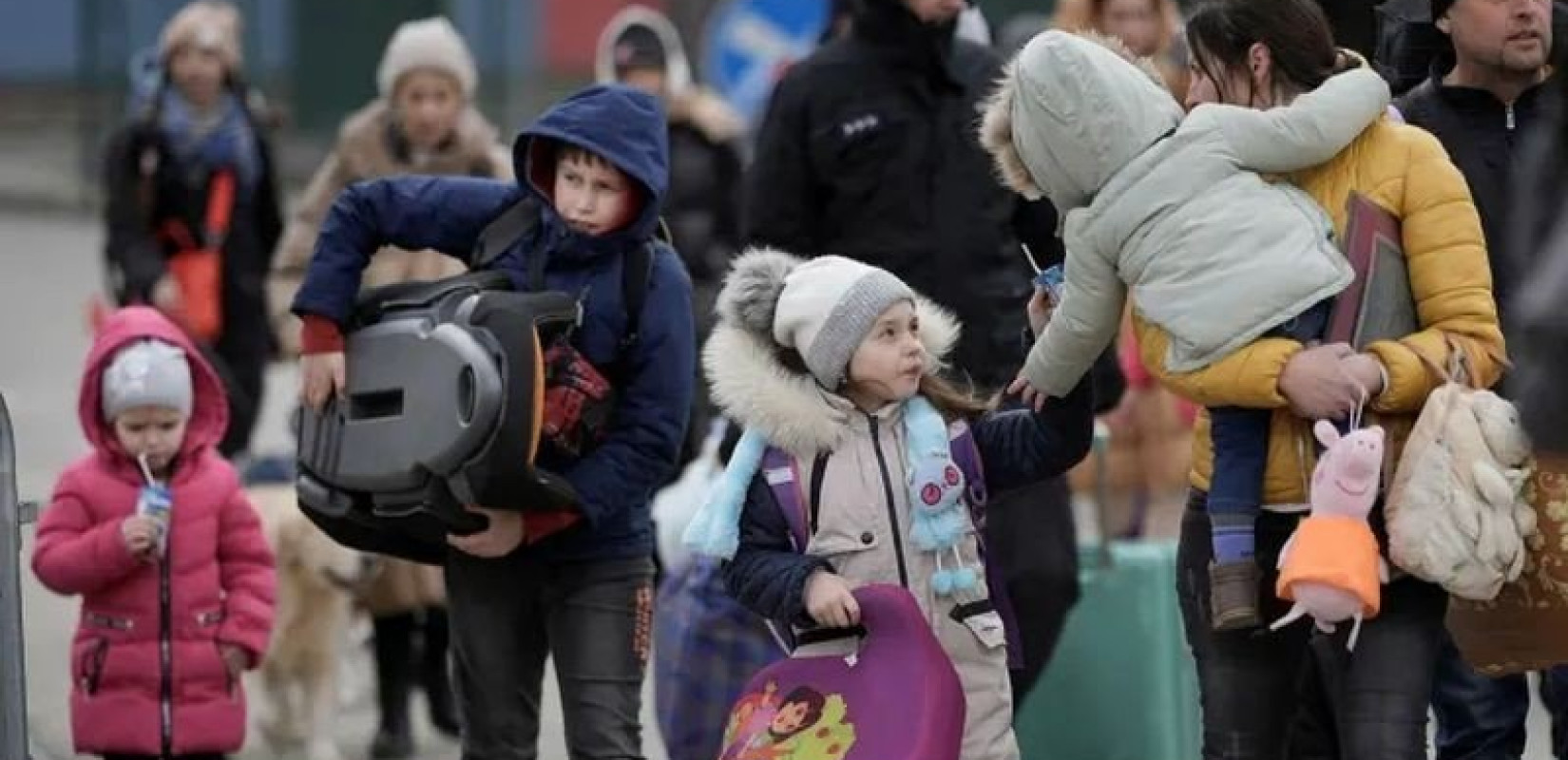 Ουκρανία: Όταν τα παιδιά αποτυπώνουν τα τραύματα του πολέμου με κηρομπογιές (φωτ.)