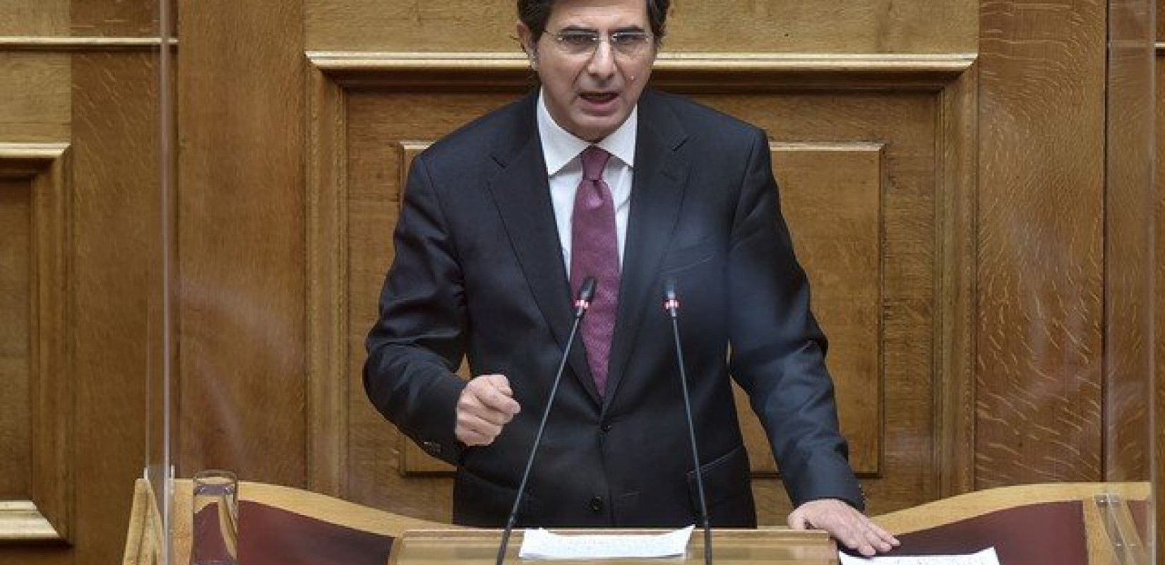 Κώστας Γκιουλέκας στη «ΜτΚ»: Η Ευρώπη περνά κάτω από τον πήχη