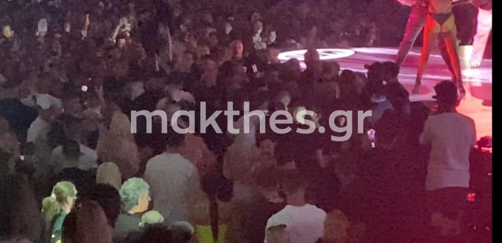 Snik και Light «ύμνησαν» τον πολιτισμό με... ξύλο στα Mad - Φυγαδεύτηκε η Παπαρίζου (βίντεο & φωτ.)