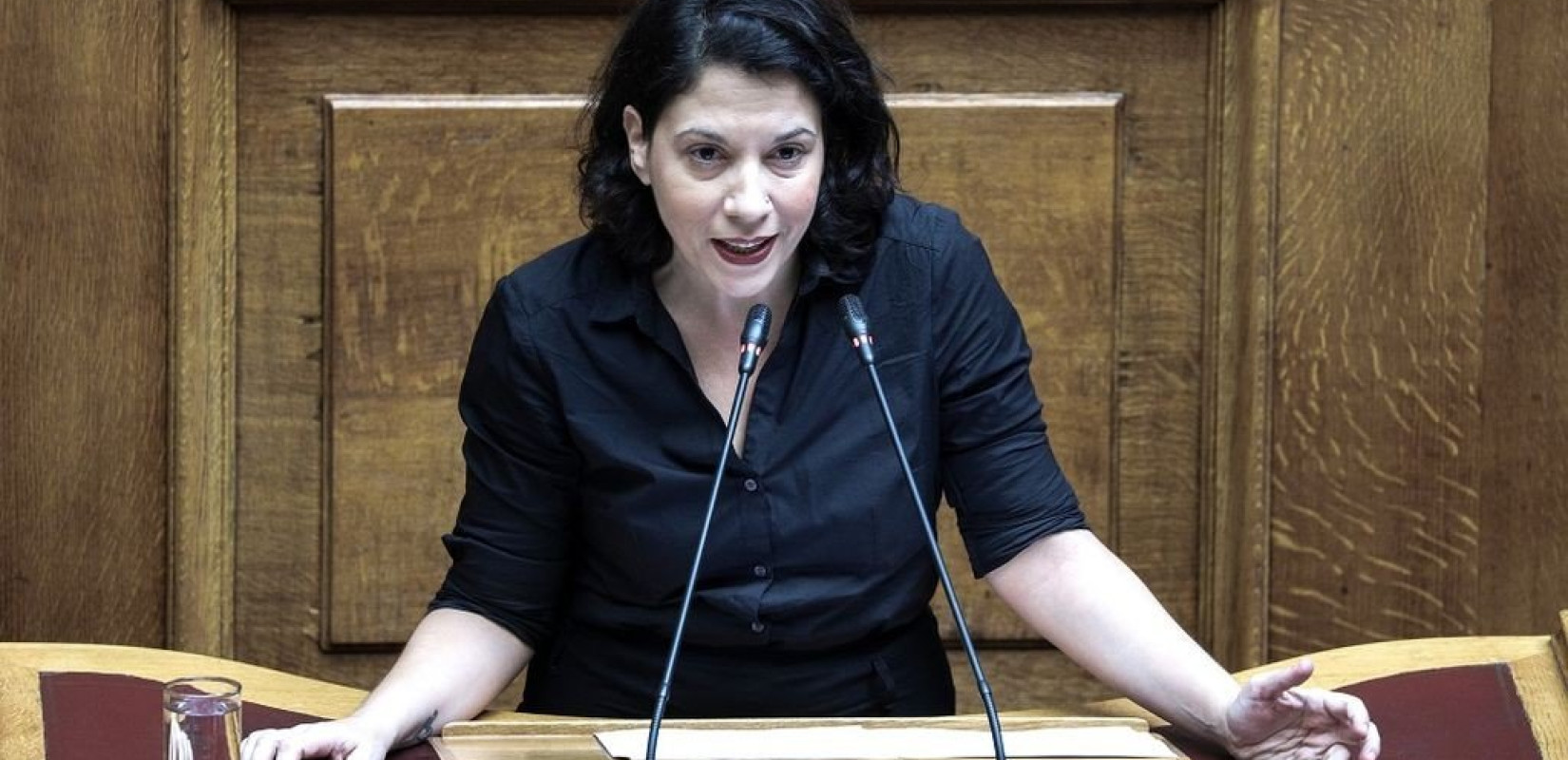 Φ. Μπακαδήμα: Κατάργηση του Χρηματιστηρίου Ενέργειας και επανεθνικοποίηση της ΔΕΗ - «Κρύβετε» τη ρήτρα αναπροσαρμογής