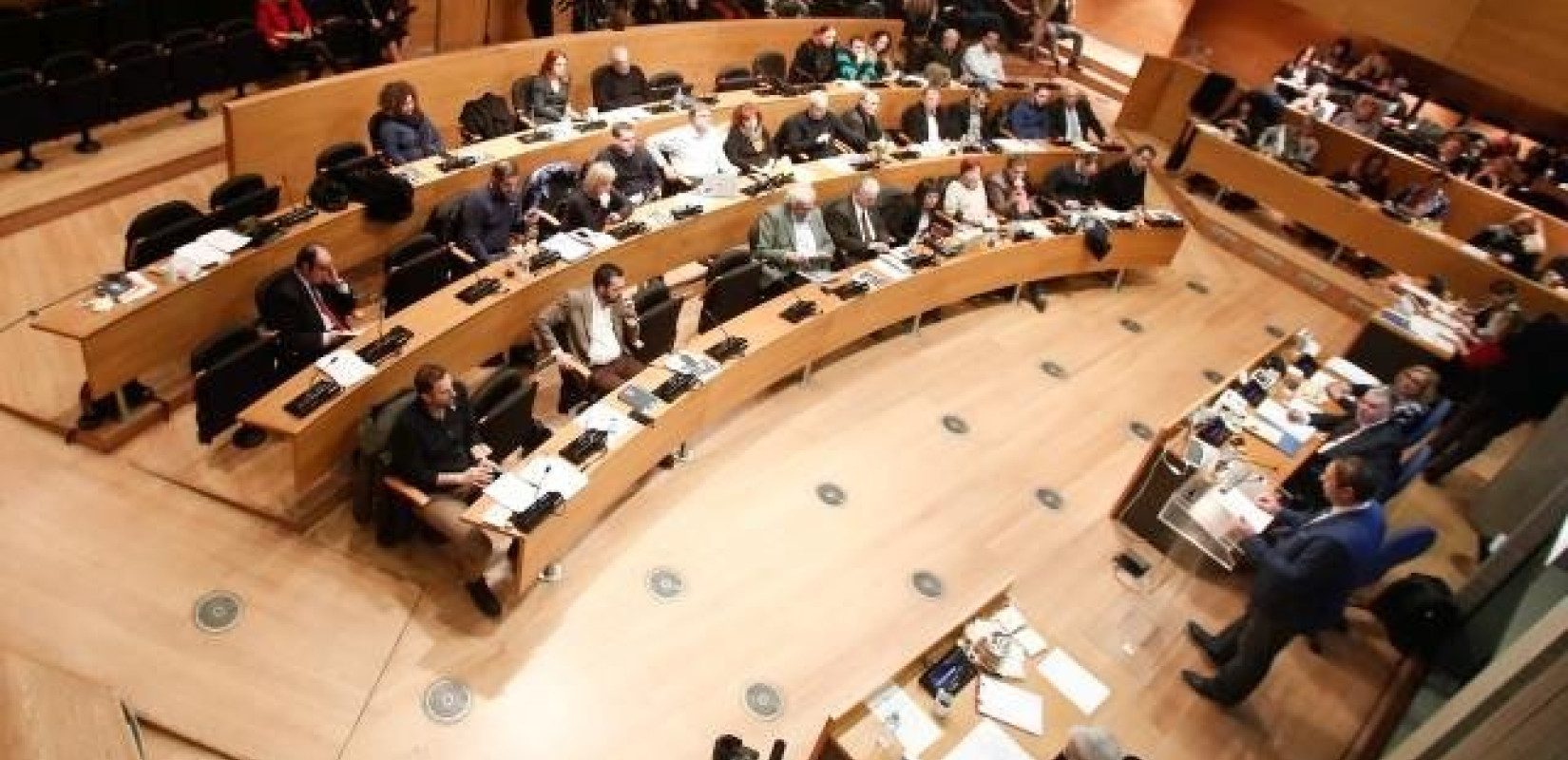 Απολαβές αιρετών: Είναι η… δόξα και όχι τα λεφτά 