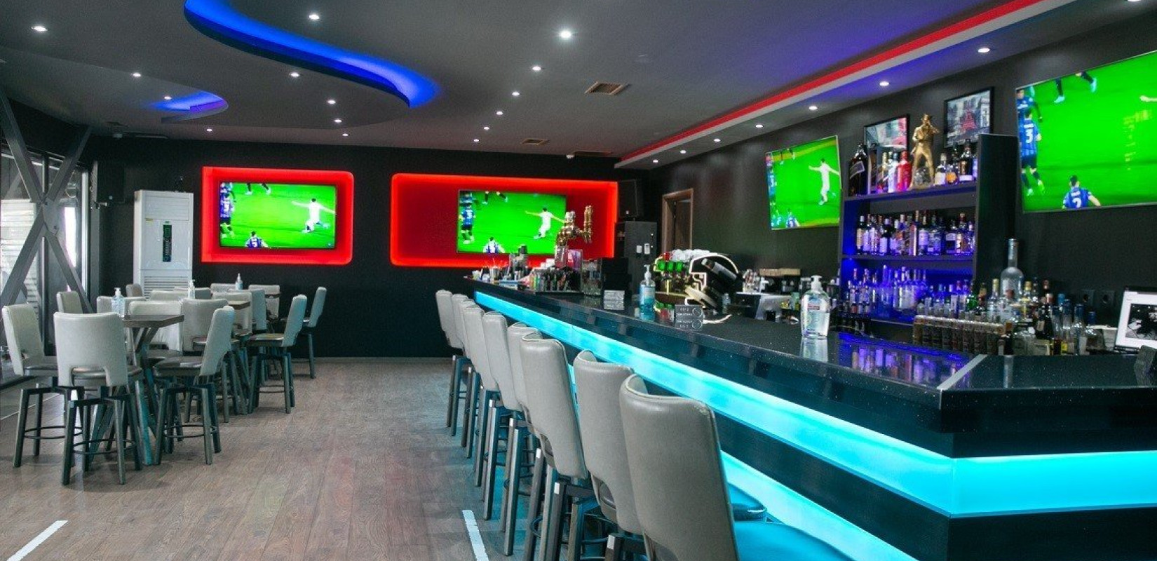 Sports Cafe Albert Park: Ένα must-to-be café bar της πόλης
