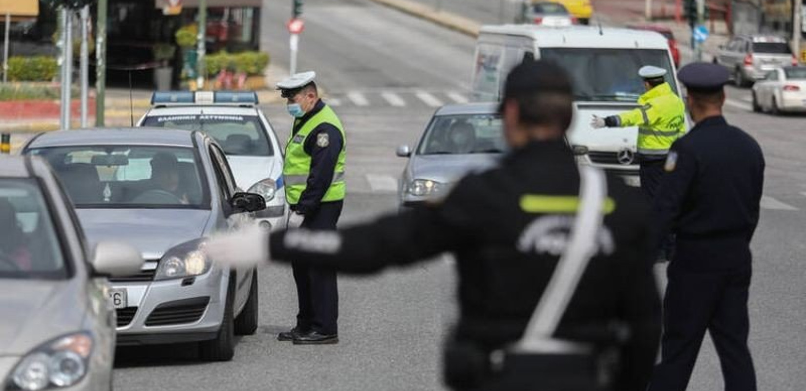 Τριήμερο Αγίου Πνεύματος: Αυξημένα μέτρα της Τροχαίας - Τι απαγορεύεται