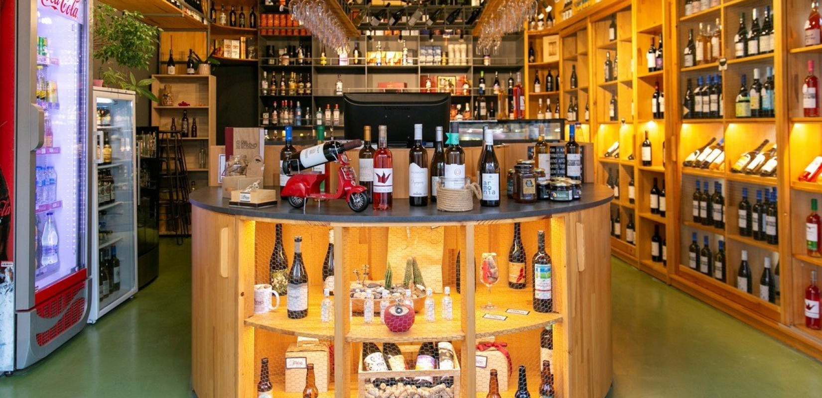 «Cava Efreno Bottle & Delicatessen»: Η εναλλακτική κάβα της πόλης, με έμφαση στην ποιότητα και την καινοτομία