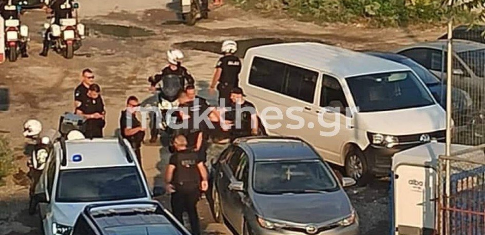 Περιπετειώδης καταδίωξη ύποπτου οχήματος από τις Σέρρες μέχρι τη Θεσσαλονίκη (φωτ.)