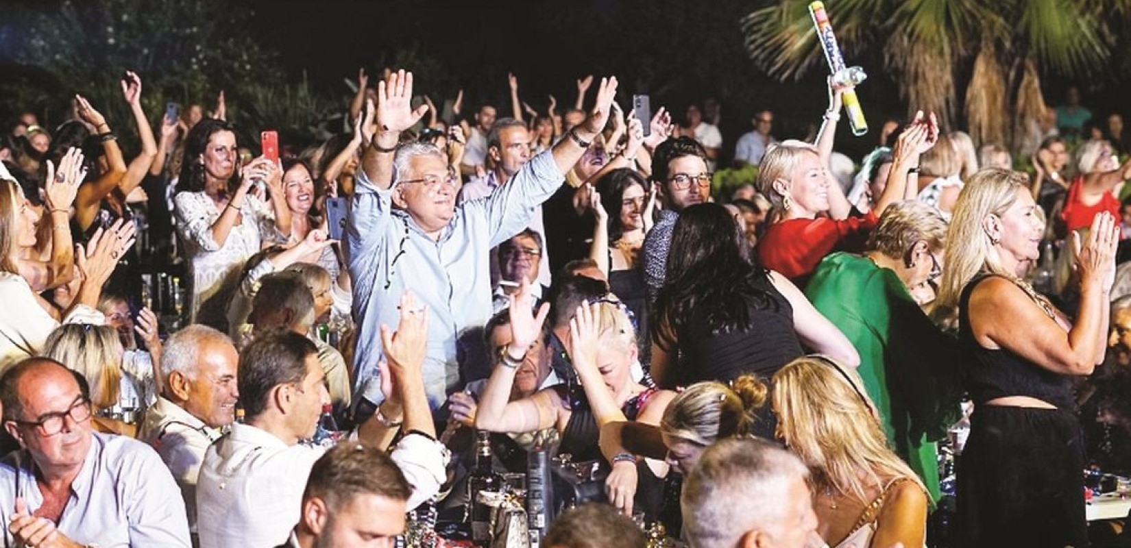 Το μεγάλο πάρτι στη Θεσσαλονίκη - Στιγμιότυπα με Παπαϊωάννου, Παζαΐτη, Αργυρό και Ζέρβα 