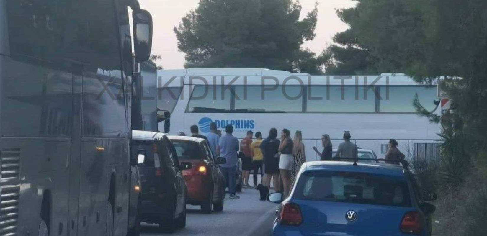 Κασσάνδρα Χαλκιδικής: Κόλλησε το λεωφορείο, έκλεισε ο δρόμος