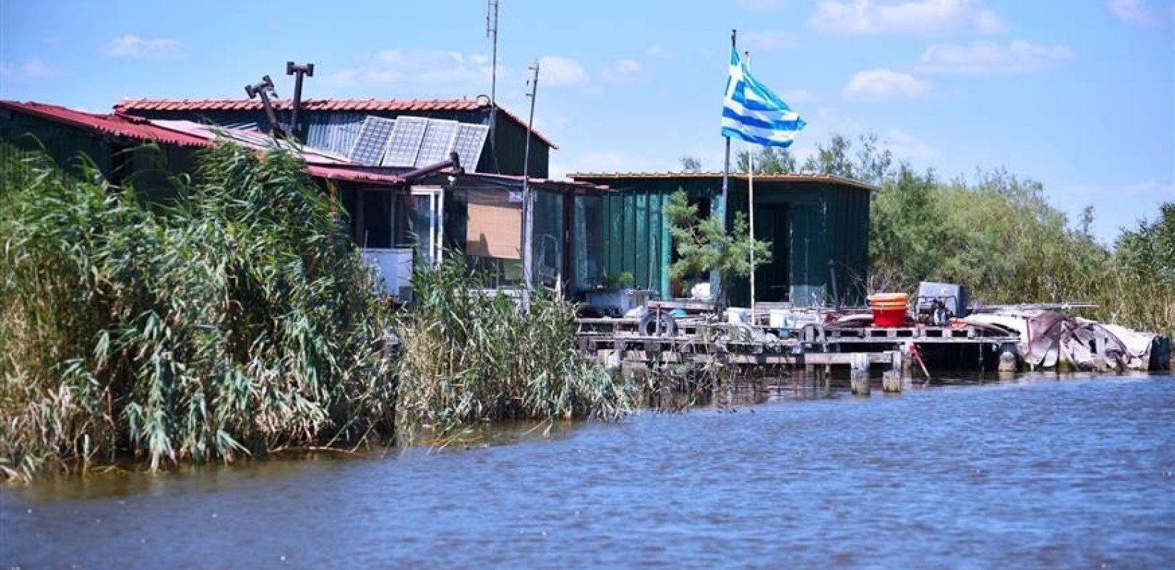 Νέα απειλή κατεδάφισης για τις καλύβες των ψαράδων στο Δέλτα του Εβρου