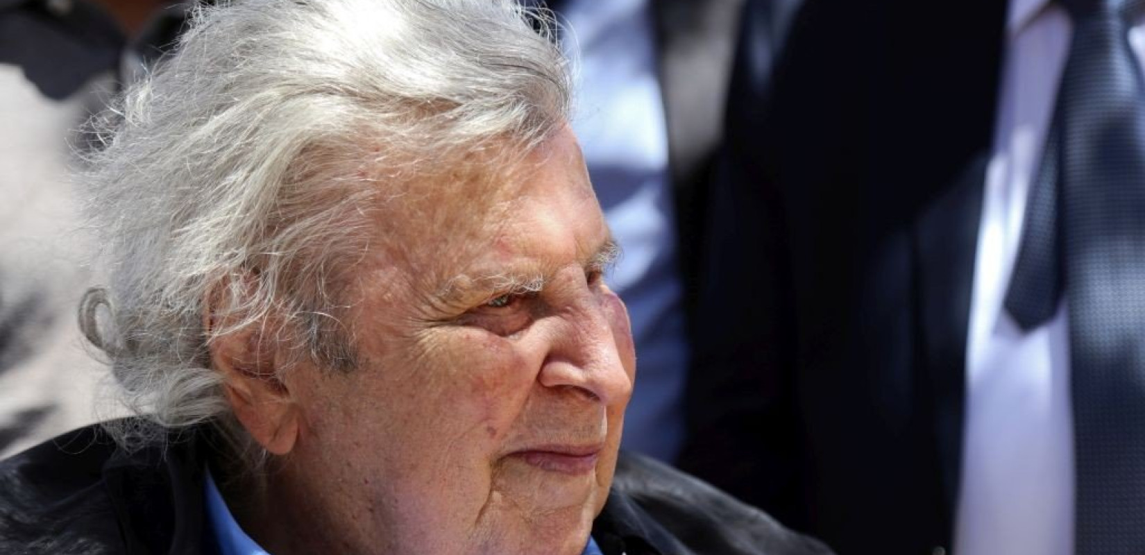 Ο Μίκης Θεοδωράκης στο πλευρό των παιδιών του Έβρου  