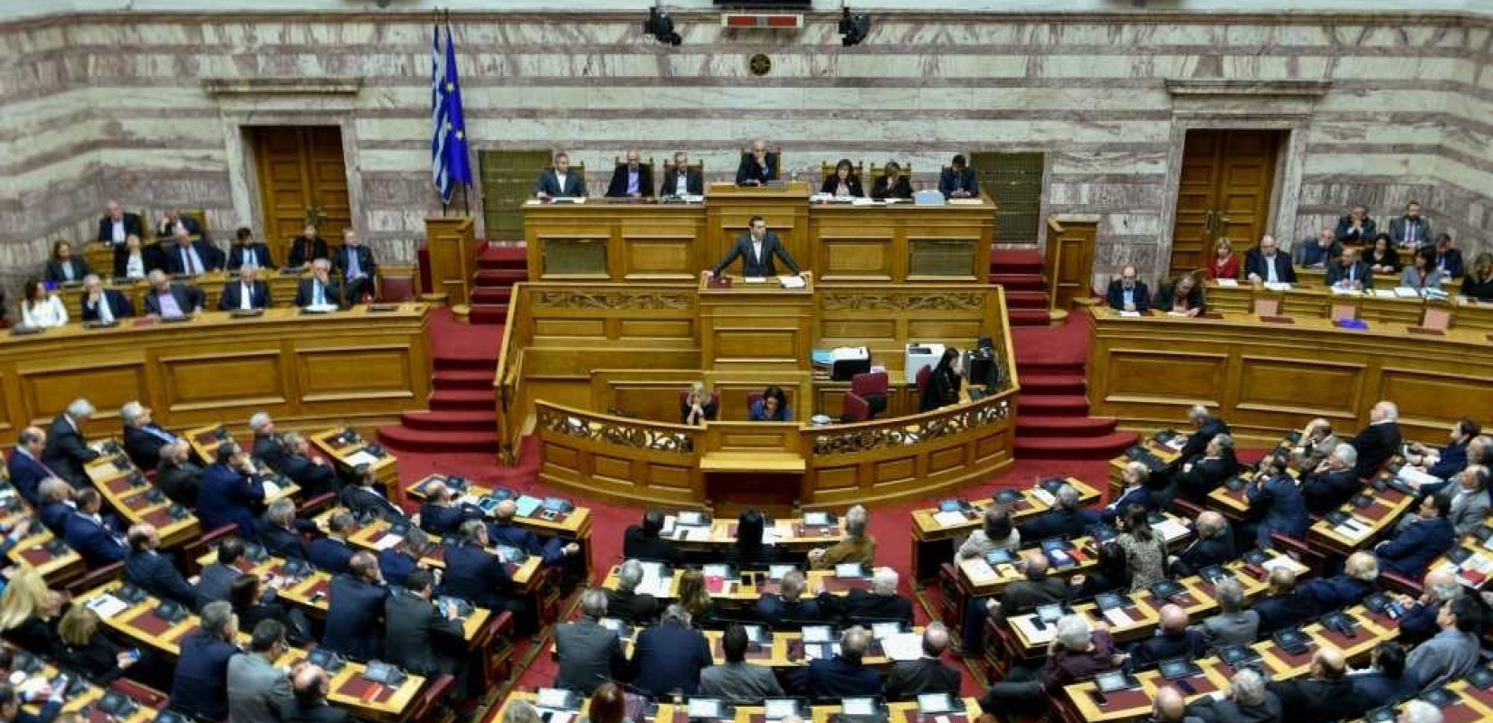 Υπερψηφίστηκε η πρόταση της διεκδίκησης των γερμανικών οφειλών  