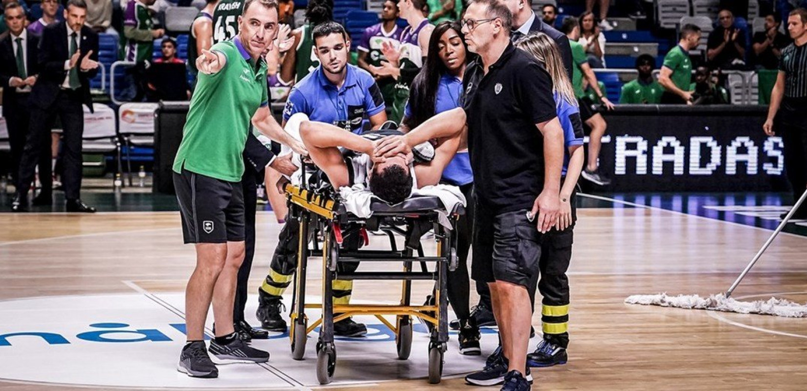 Μπάσκετ: Ο Ντάρκο-Κέλι λέει (για λίγο) «αντίο» στο μπάσκετ (βίντεο)