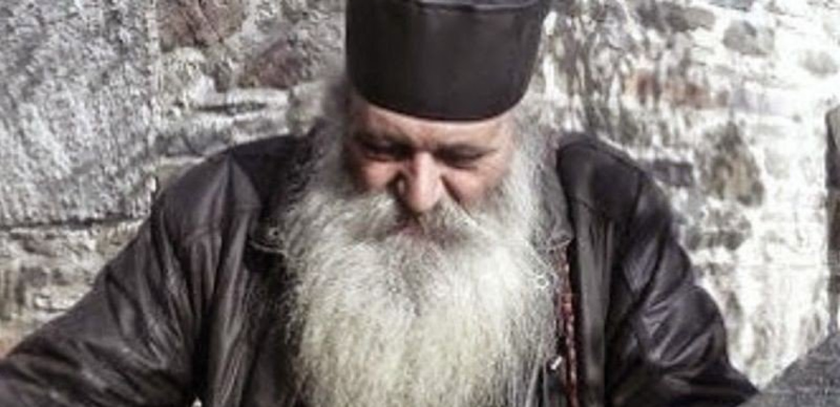 Εκοιμήθη ο γέρων Παΐσιος ο Κρητικός από τις Καρυές του Αγίου Όρους (βίντεο)