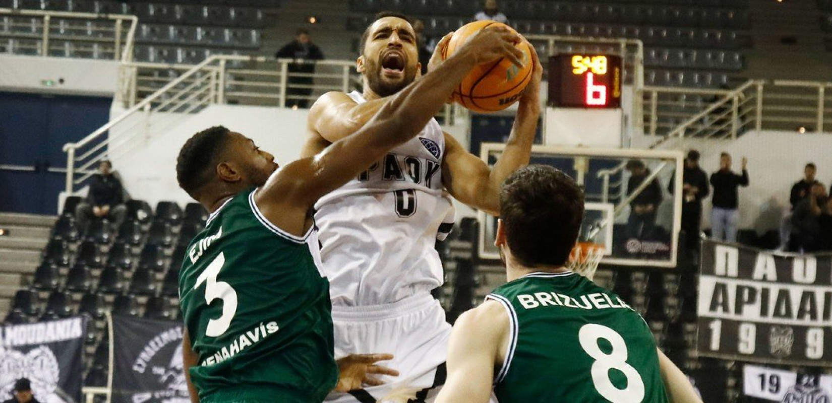 Μπάσκετ: Επίσημη διαμαρτυρία του ΠΑΟΚ στη FIBA για τη «σφαγή» με τη Μάλαγα (βίντεο)