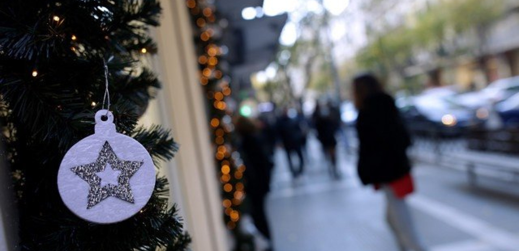 Το θαύμα των Χριστουγέννων προσμένει η αγορά της Θεσσαλονίκης