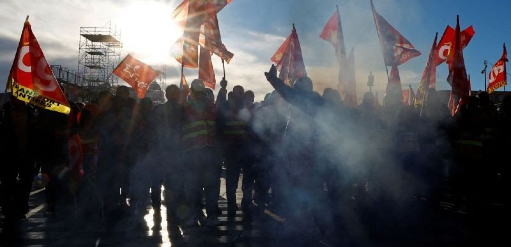 Αντιμέτωπη με διαδηλώσεις για έβδομη ημέρα η Γαλλία 