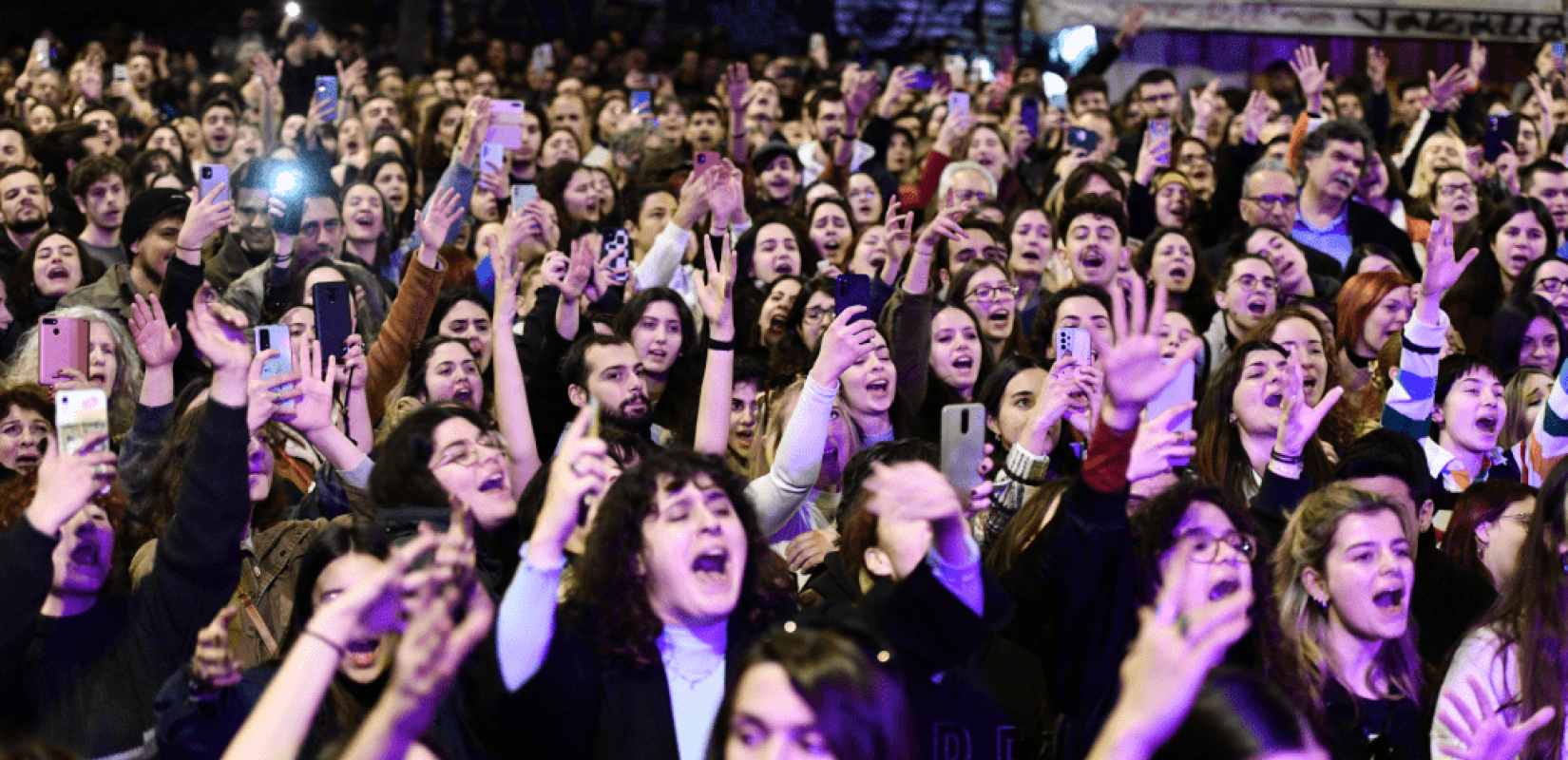 Στη συναυλία στήριξης των καλλιτεχνών ο Δ. Κουτσούμπας