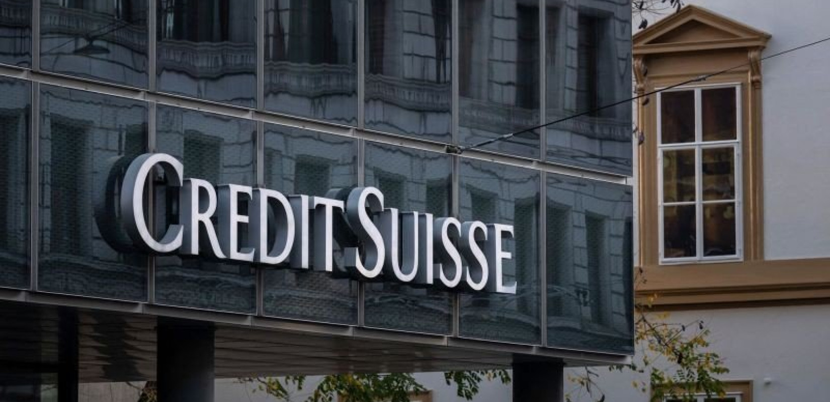 Credit Suisse: Η UBS συμφώνησε να την αγοράσει για πάνω από 2 δισ. δολάρια