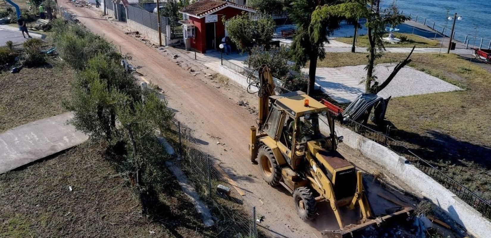 Χαλκιδική: «Πυρετός» εργασιών σε εξοχικά και τουριστικά καταλύματα ενόψει Πάσχα - Μαζική κάθοδος την 25η Μαρτίου