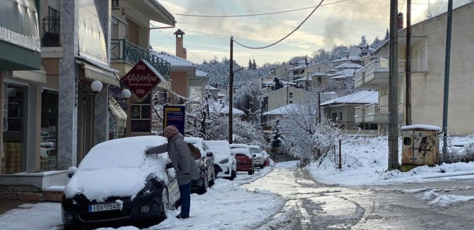 «Ξεπροβάλλει» ο χειμώνας στα τέλη Νοεμβρίου - Έρχονται χιόνια και κρύο (βίντεο)