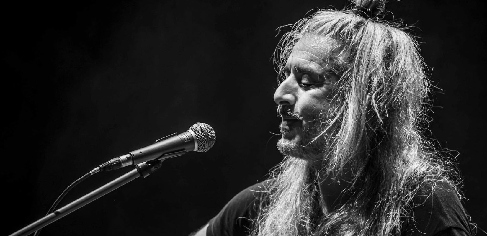 Θεσσαλονίκη: Μεγάλη συναυλία του Χαρούλη στο γήπεδο του Απόλλωνα Καλαμαριάς
