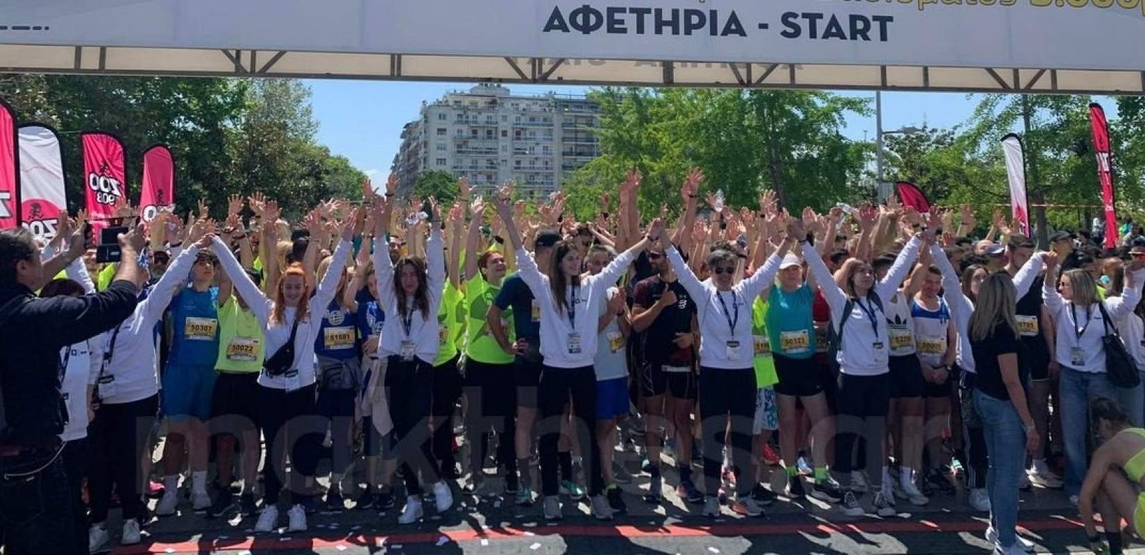 Διεθνής μαραθώνιος «Μ. Αλέξανδρος»: Χιλιάδες Θεσσαλονικείς έτρεξαν στον αγώνα των 5.000 μέτρων (βίντεο, φωτ.) 