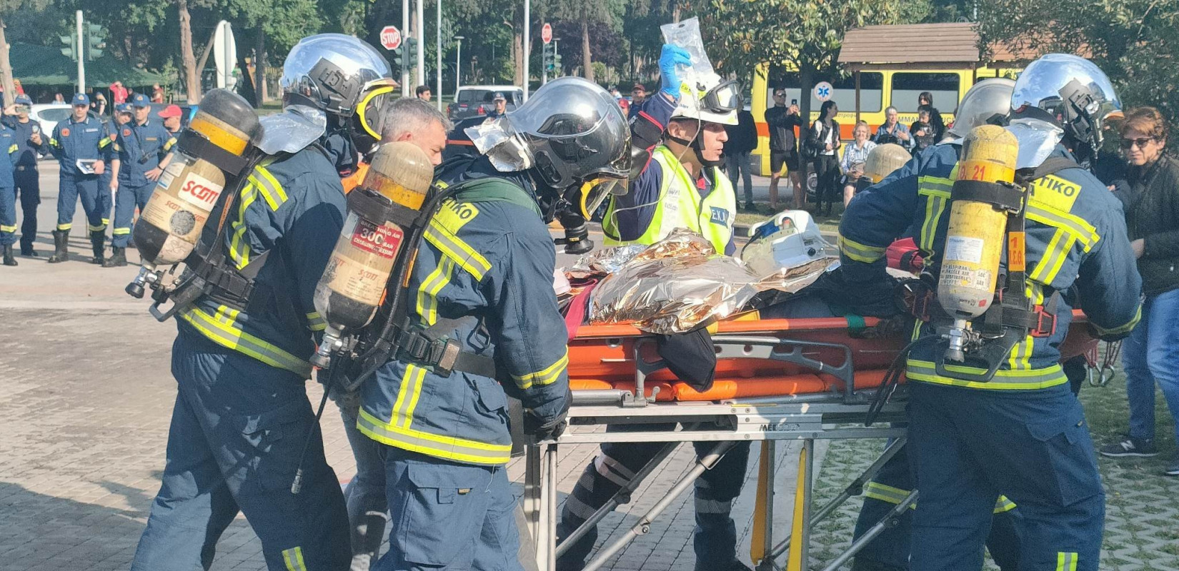 Σε… ετοιμότητα το δημαρχείο Θεσσαλονίκης - Εντυπωσιακή άσκηση εκκένωσης και απεγκλωβισμού (βίντεο, φωτ.)