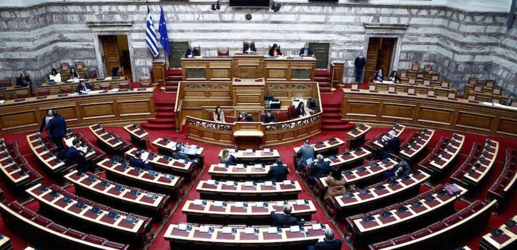 Ορκίζεται σήμερα η Βουλή των δύο ημερών