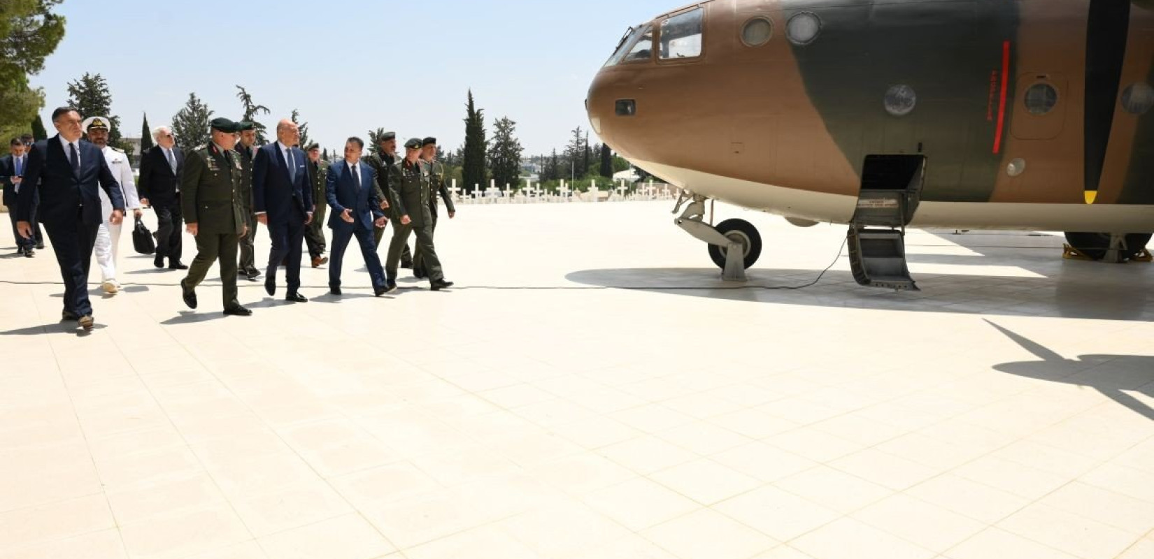 Σε θερμό κλίμα πραγματοποιήθηκε η επίσκεψη του Ν. Δένδια στην Κύπρο (φωτ.)