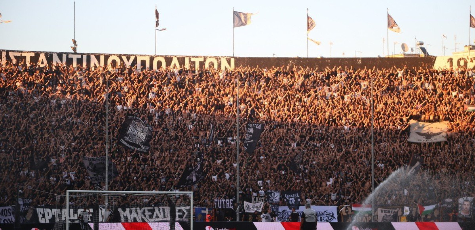 ΠΑΟΚ: «Καμπάνα» από την UEFA για το ματς με την Μπεϊτάρ - Υπό επιτήρηση η θύρα 4