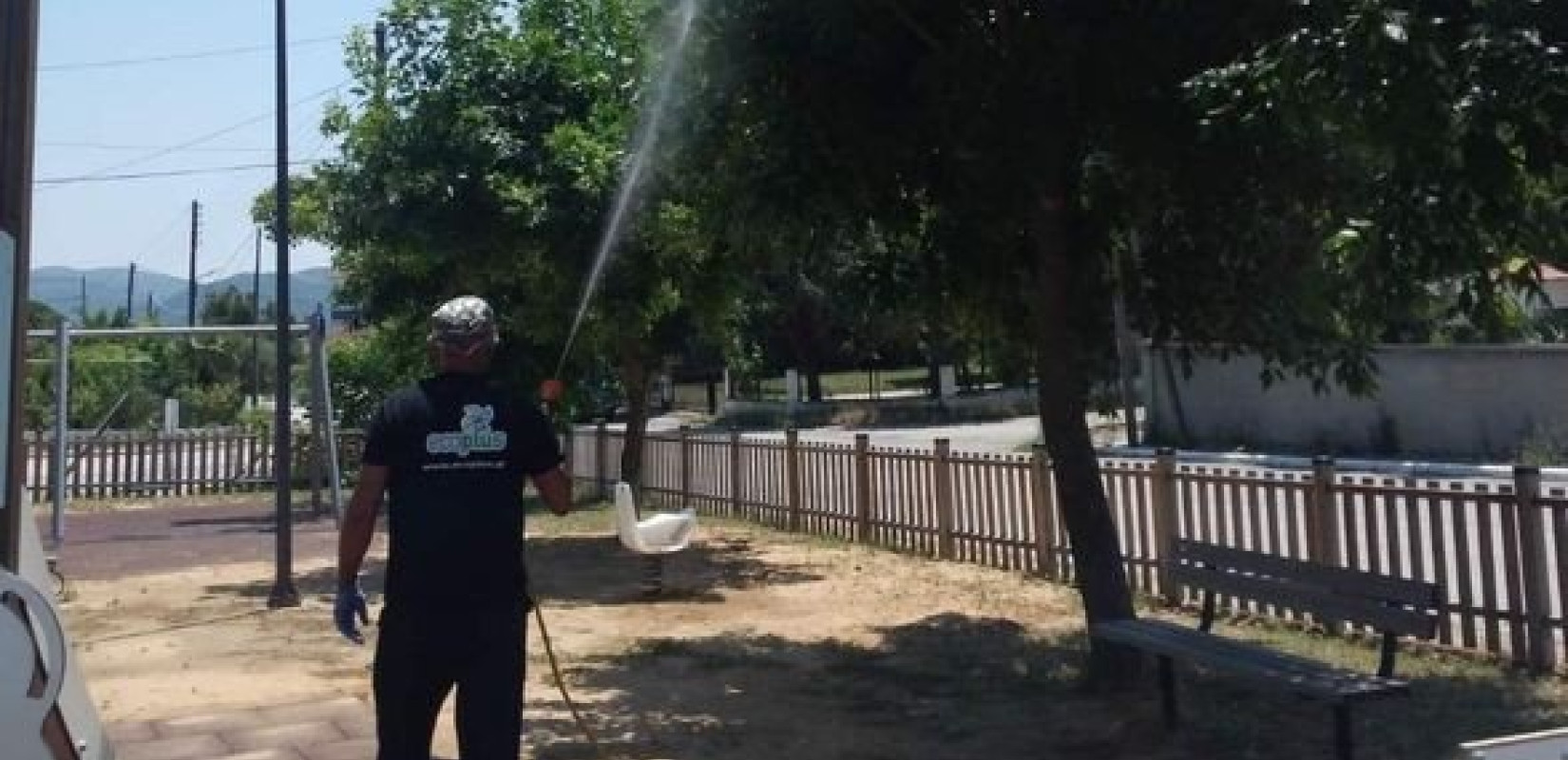 Δήμος Χαλκηδόνος: Το πρόγραμμα καταπολέμησης των κουνουπιών σε όλες τις Δημοτικές Ενότητες