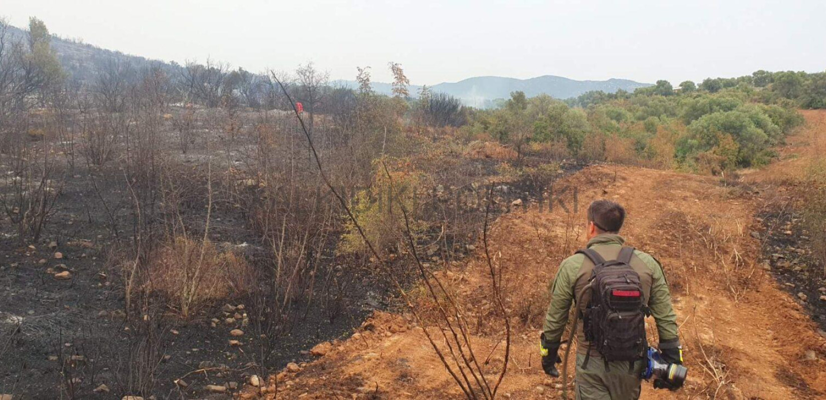 Χανιά: Χωράφι λαμπάδιασε από δυναμιτάκια που πέταξαν παιδιά