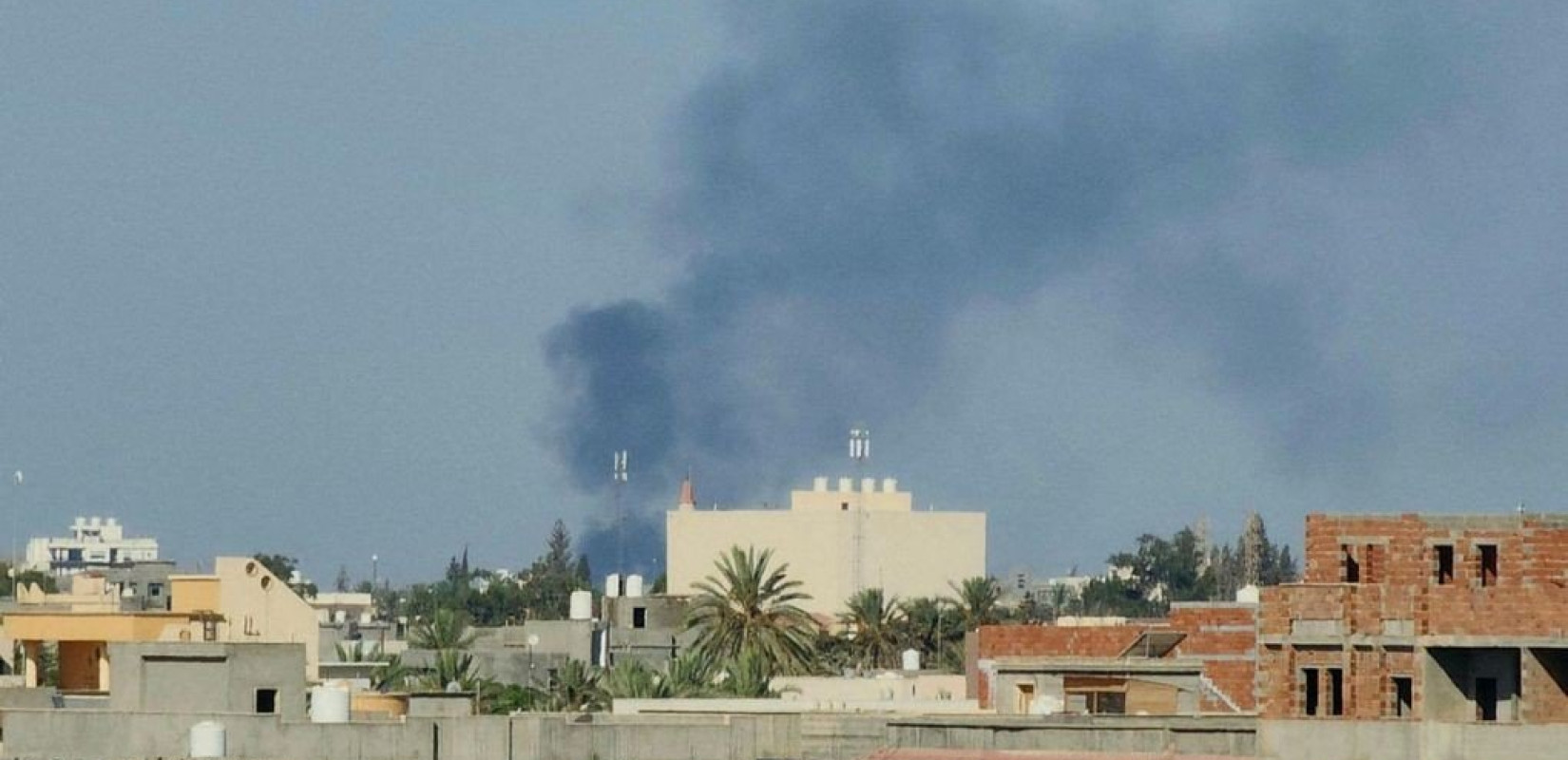 Λιβύη: Τουλάχιστον έξι νεκροί από συγκρούσεις ένοπλων ομάδων στην Τρίπολη
