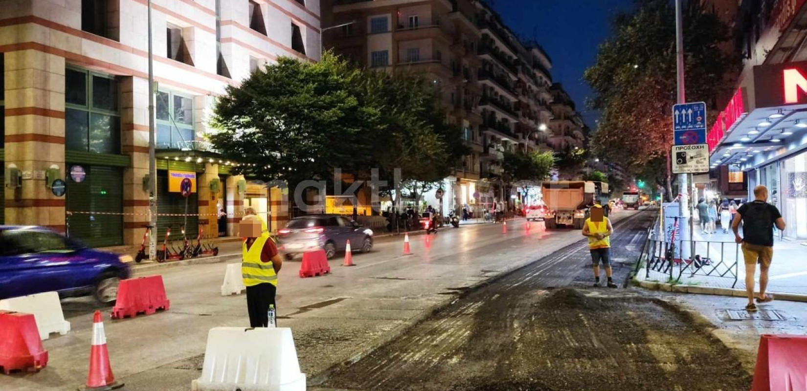 Άρχισε η νυχτερινή ασφαλτόστρωση στην οδό Τσιμισκή - Κλειστές οι 2 λωρίδες (βίντεο & φωτ.)