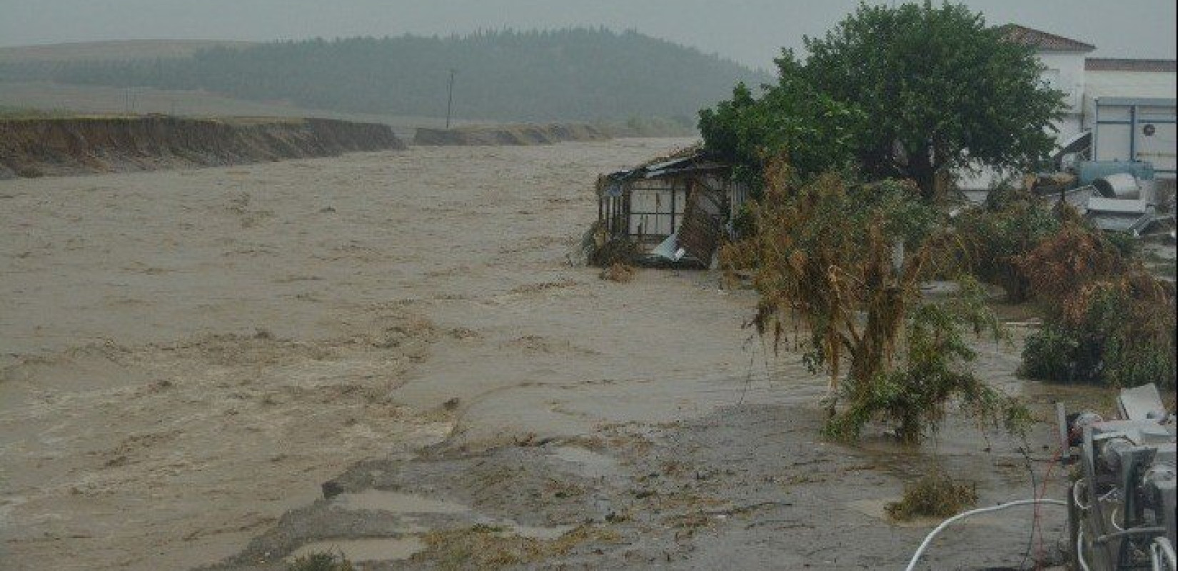 ΣΥΡΙΖΑ: Γιατί απεντάχθηκαν έργα αντιπλημμυρικής προστασίας από το Ταμείο Ανάκαμψης;