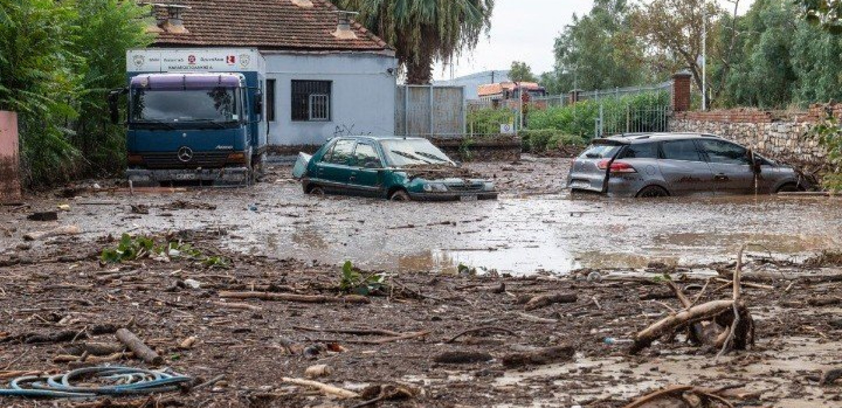 Θεσσαλονίκη: Συγκέντρωση ειδών για τους πληγέντες στη Θεσσαλία 