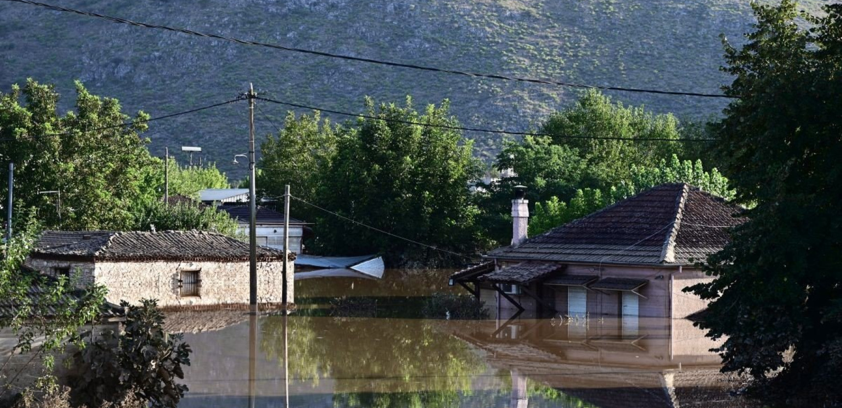 Κακοκαιρία «Daniel»: Σε απόγνωση αγρότες και κτηνοτρόφοι στον θεσσαλικό κάμπο - «Δε μας δίνει σημασία κανείς» (βίντεο)