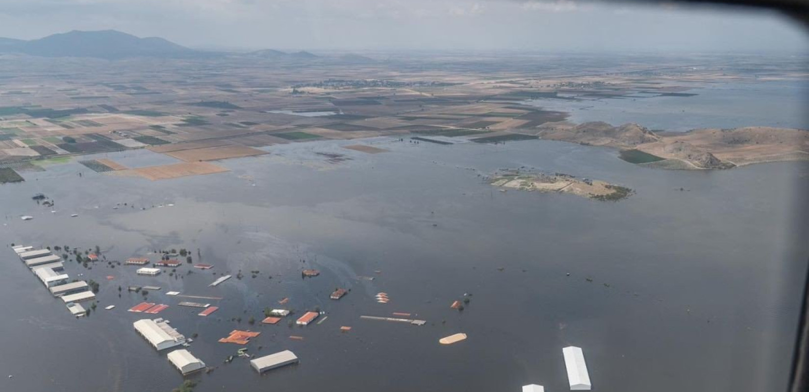 Κινδυνεύουν από λεπτοσπείρωση οι κάτοικοι στα πλημμυρισμένα της Θεσσαλίας 