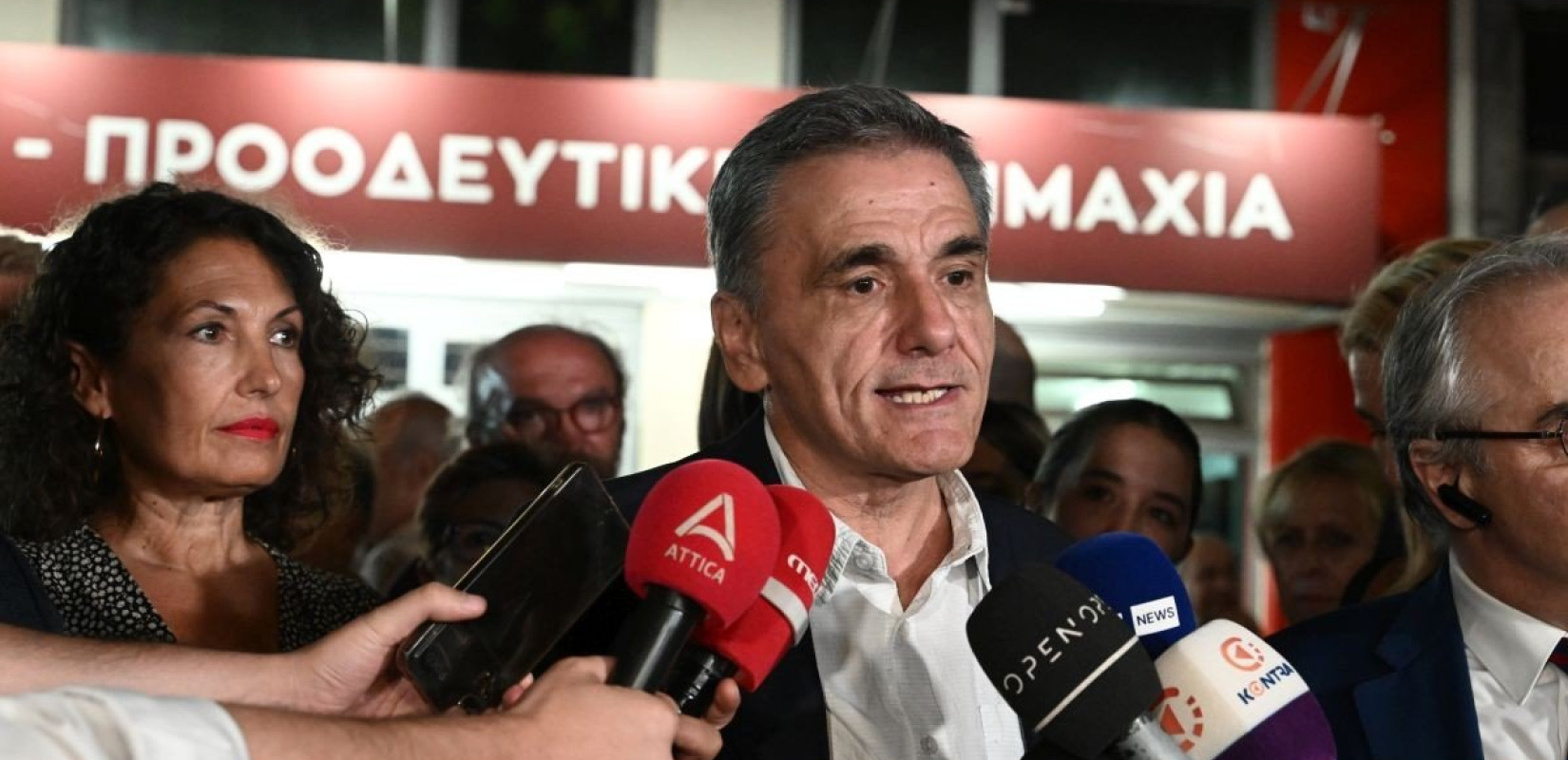 Τσακαλώτος: Η έμφαση στο πρόσωπο και στην εικόνα έχει διεισδύσει ακόμη κι εκεί που δεν το περιμένει κανείς (βίντεο)