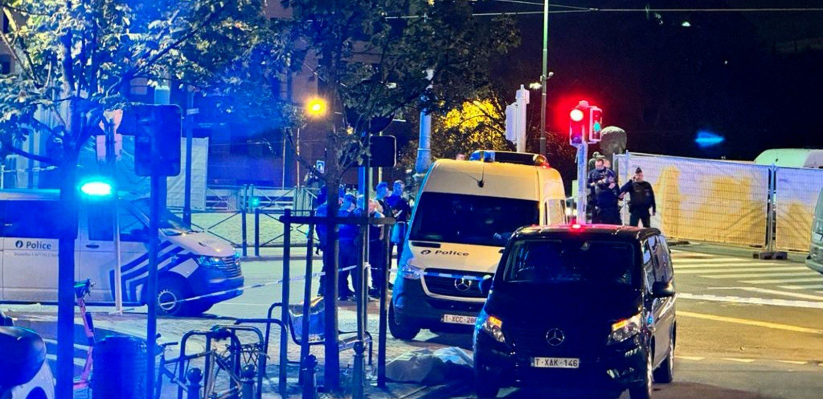 Σε κόκκινο συναγερμό οι Βρυξέλλες μετά την επίθεση: Νεκροί δύο Σουηδοί - Παραμένει ελεύθερος ο δράστης (βίντεο, φωτ.)
