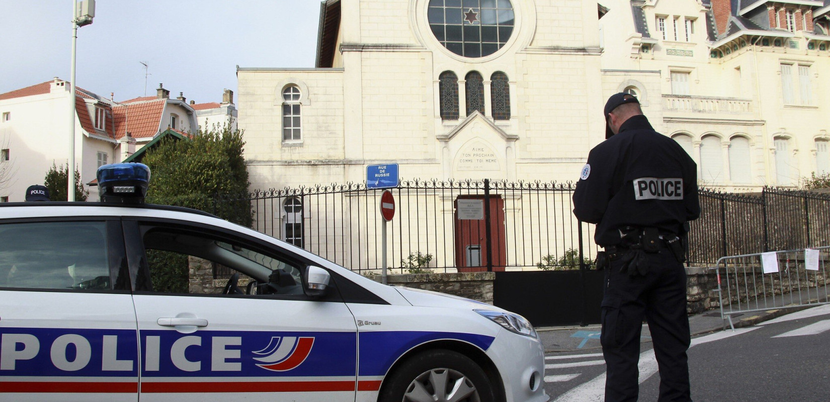Γαλλία: Αυξημένα μέτρα ασφαλείας γύρω από συναγωγές και εβραϊκά σχολεία