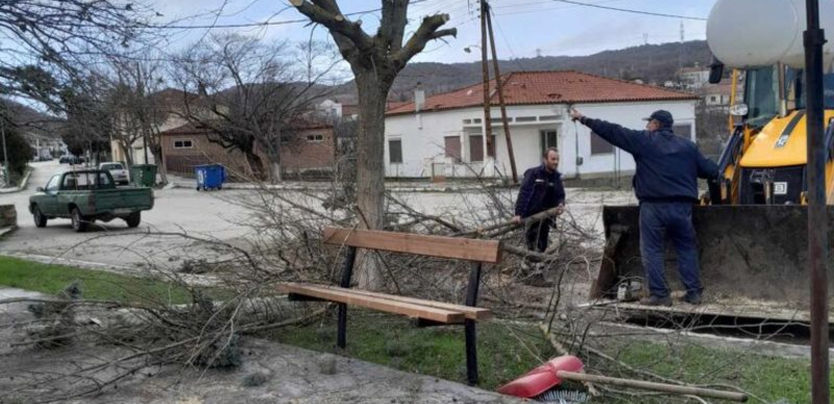 Έβρος: Μεγάλες καταστροφές από ανεμοστρόβιλο που «χτύπησε» το Αμόριο Σουφλίου (βίντεο, φωτ.)