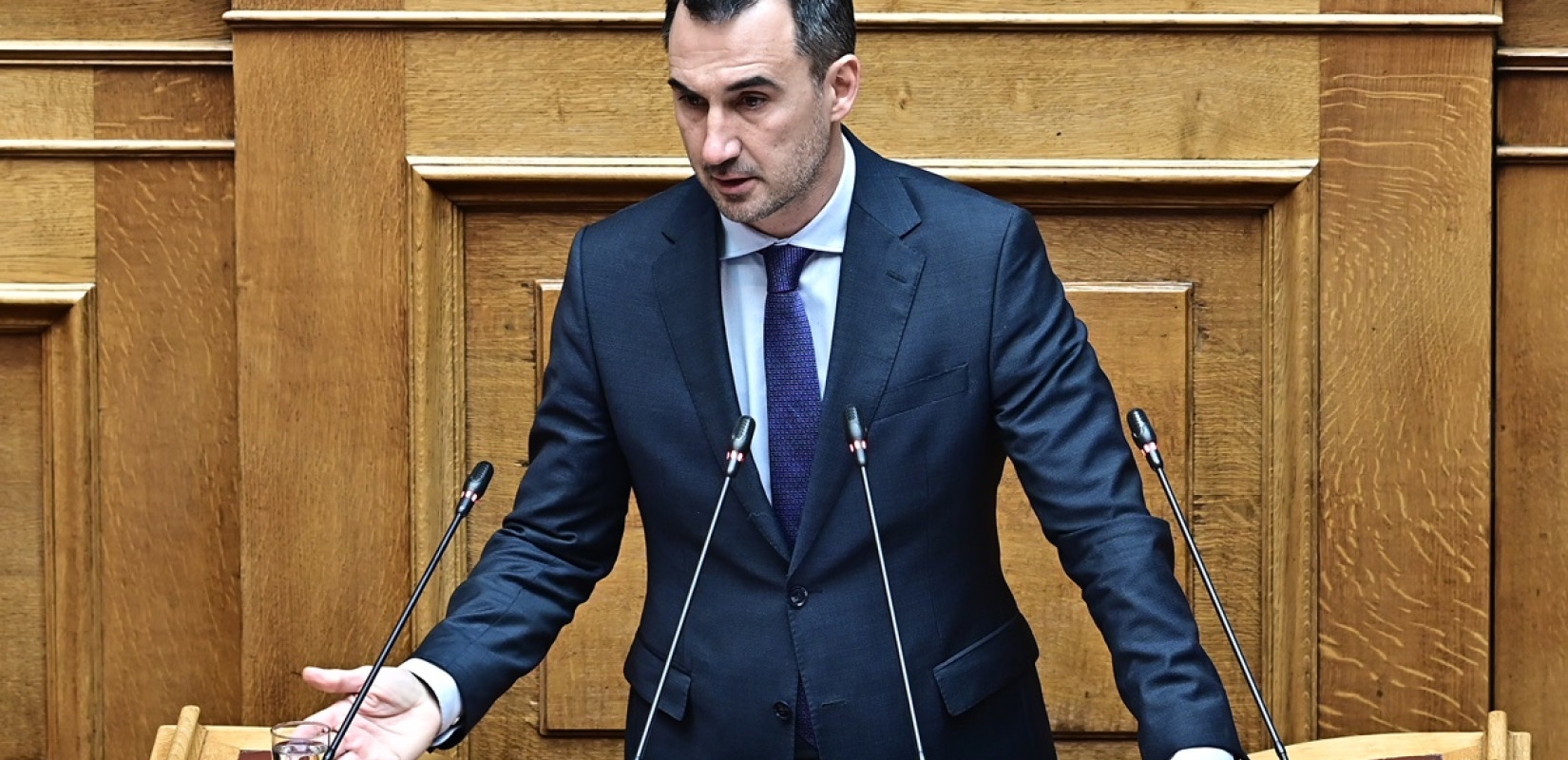 Χαρίτσης: Η Ευρωπαία εισαγγελέας επιβεβαιώνει τη συγκάλυψη της κυβέρνησης για το έγκλημα των Τεμπών