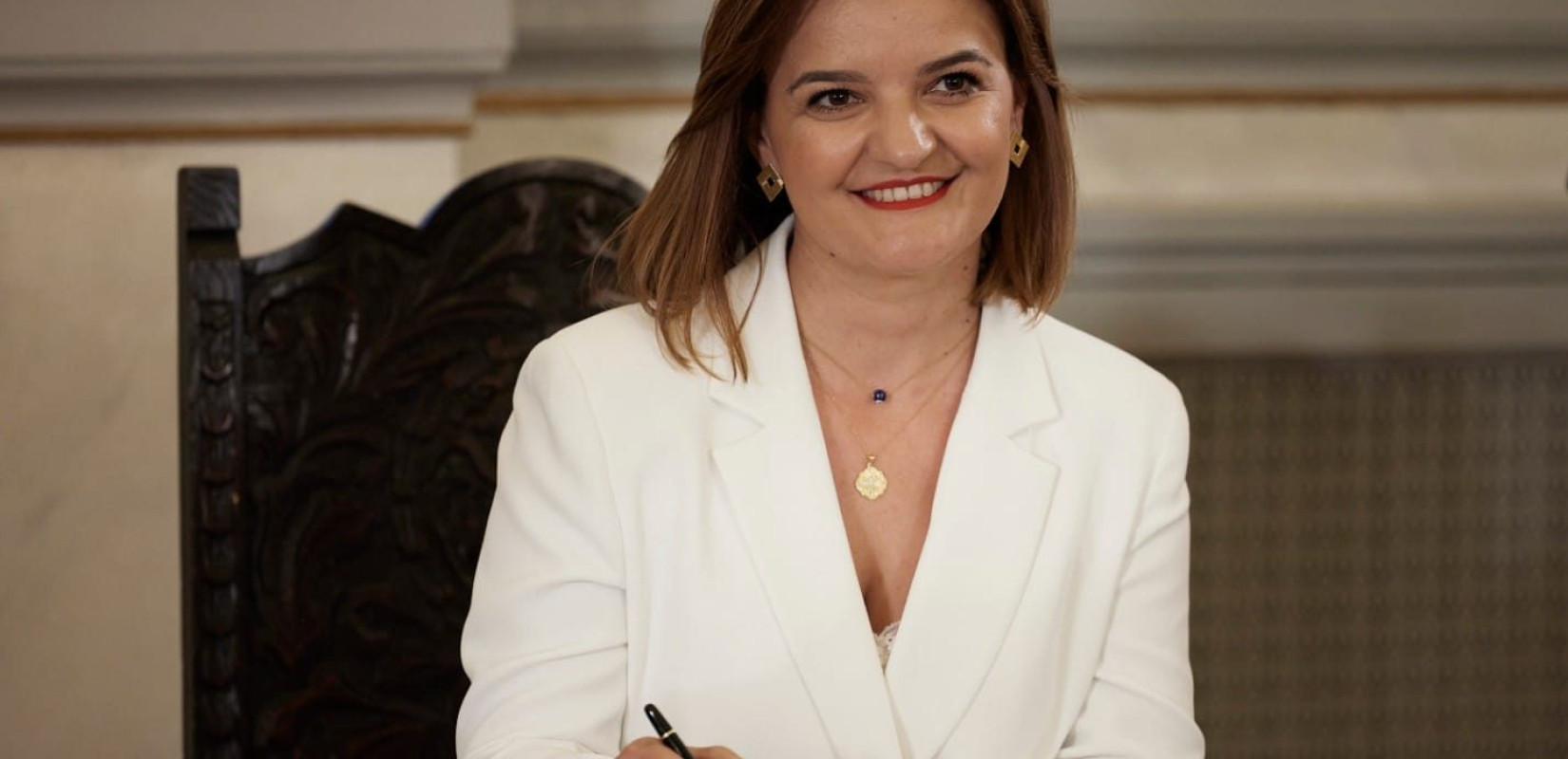 Ιωάννινα: Επίθεση αγνώστων στο γραφείο της Υφυπουργού Μαρίας Κεφάλα την ώρα της απεργιακής κινητοποίησης