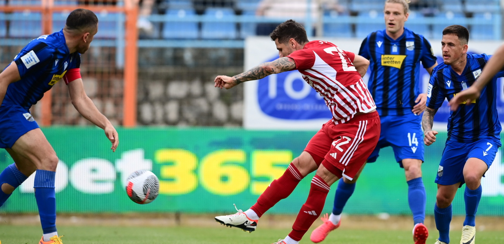 Super League: «Καθάρισε» από νωρίς στη Λαμία ο Ολυμπιακός (βίντεο)