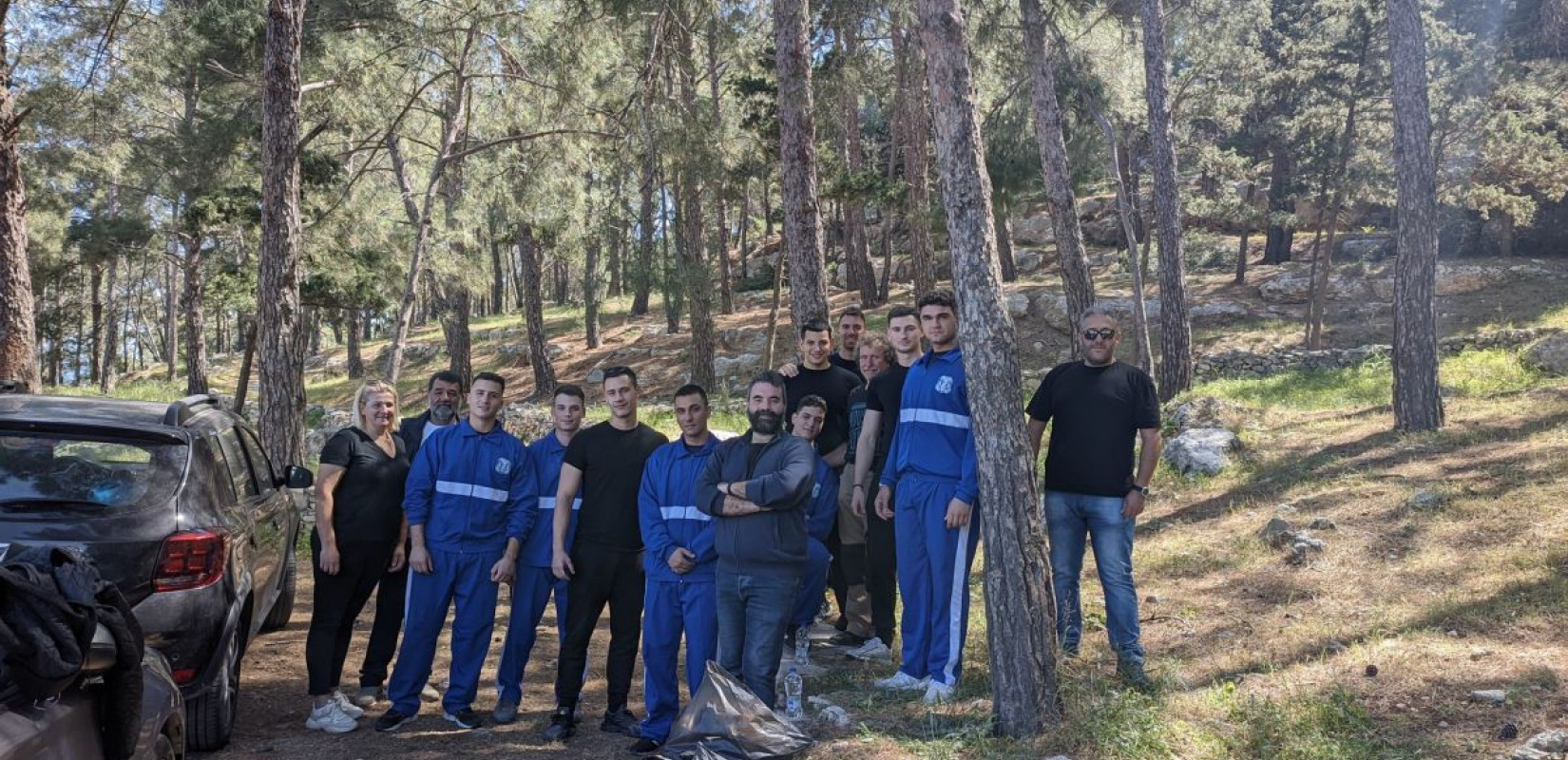 Παιδιά και εθελοντές καθάρισαν δάση στο Ρέθυμνο και τον Μπάλο στα Χανιά (φωτ.)