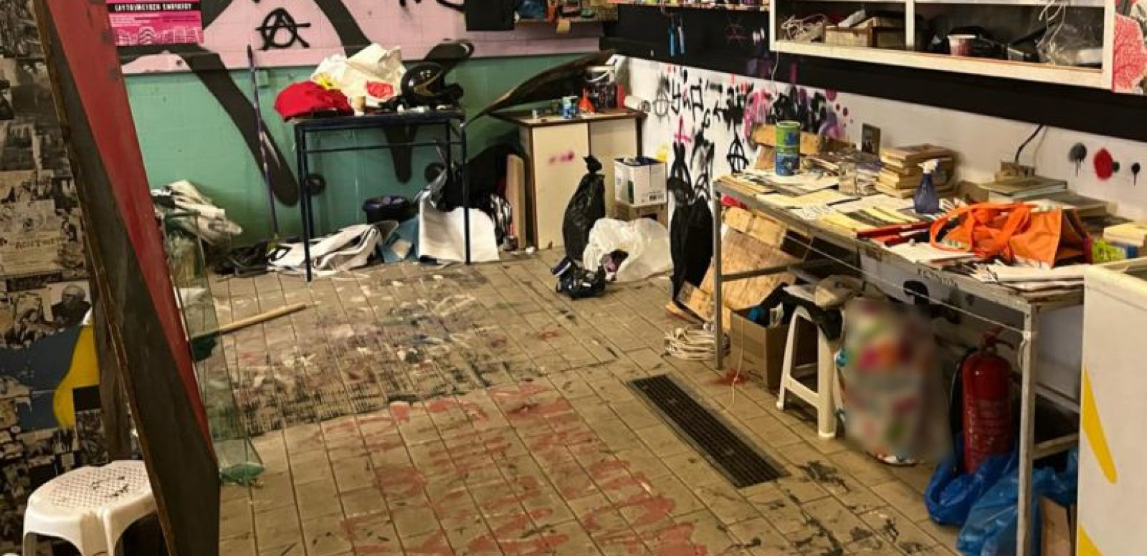 Νομική Αθηνών: Στον εισαγγελέα οι 28 συλληφθέντες